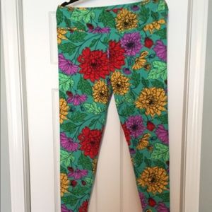 Lularoe Floral TC Leggings