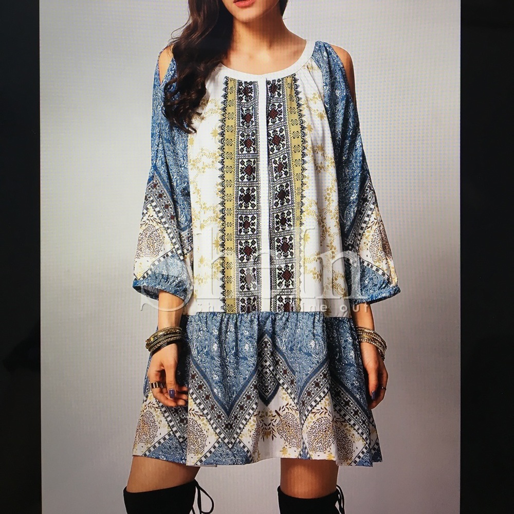 Multicolor Vneck cold shoulder vintage print dress