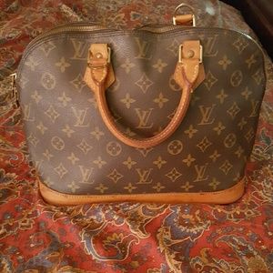 Louis Vuitton Alma Tote Purse