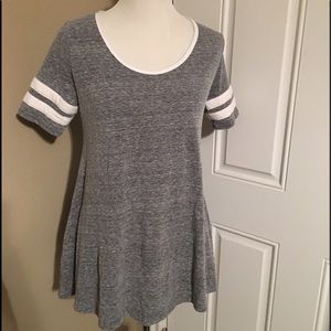 Lularoe Perfect T