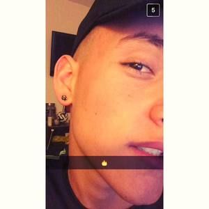 Meet your Posher, Carlos