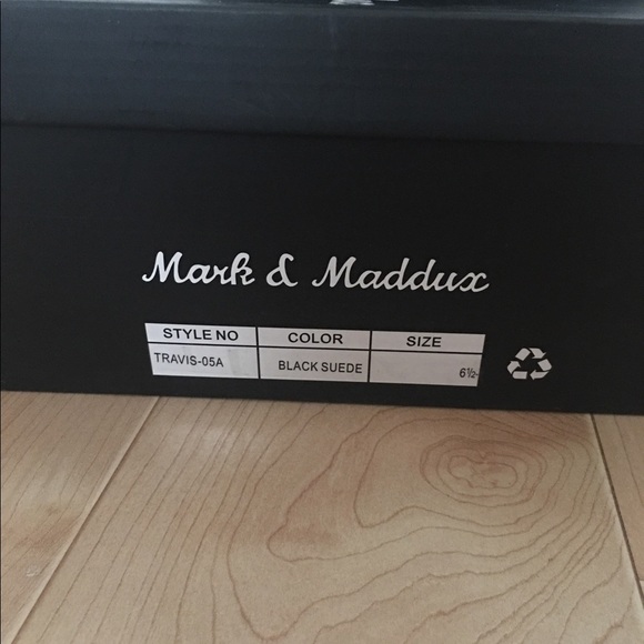 Over the knee combat boots - Picture 2 of 4