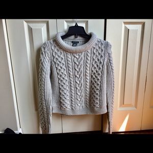 Club Monaco woman sweater