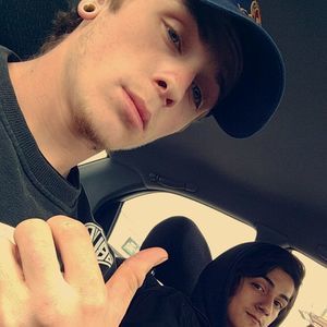 Meet your Posher, Caleb