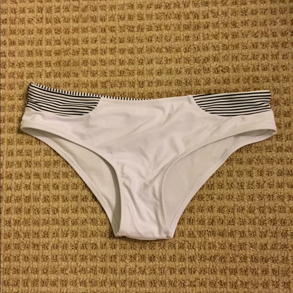 Brand new black and white bathing suit bottoms