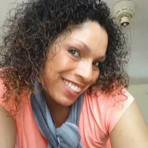 Meet your Posher, Dionne