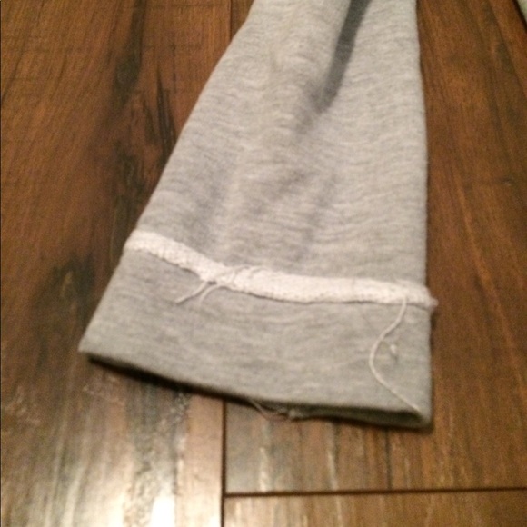 Sweatshirt - Picture 3 of 3