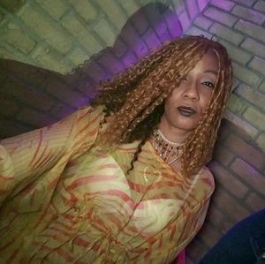 Meet your Posher, Theresa