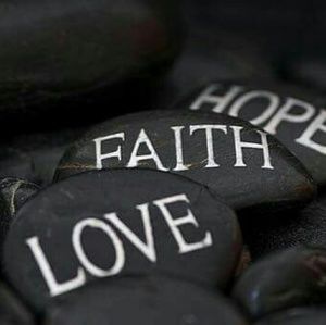 Meet your Posher, Delories