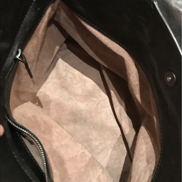 Black Bottega Venetia sold on eBay - Picture 3 of 8