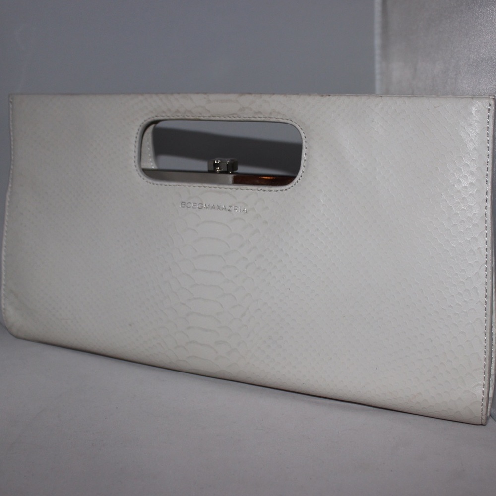 BCBG Max Azria WHITE SNAKE SKIN CLUTCH