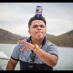 Meet your Posher, Erick