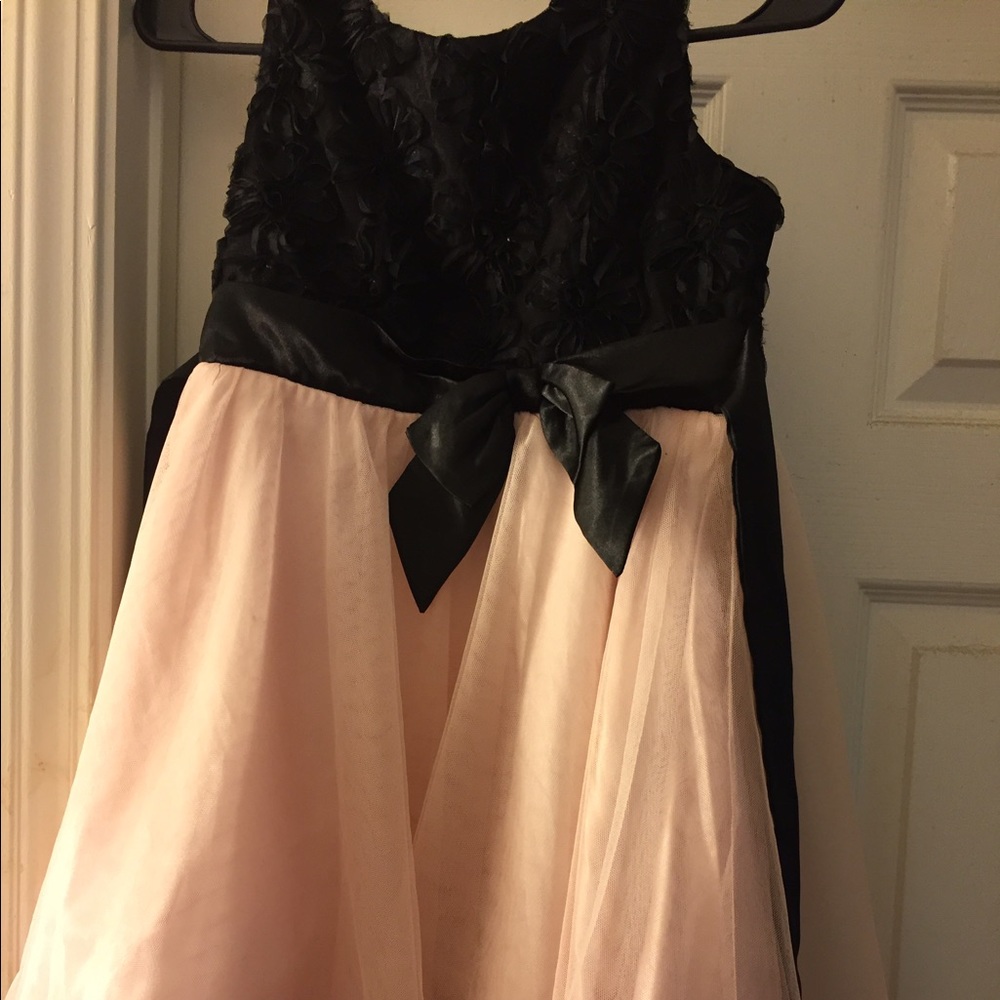 Girls dress