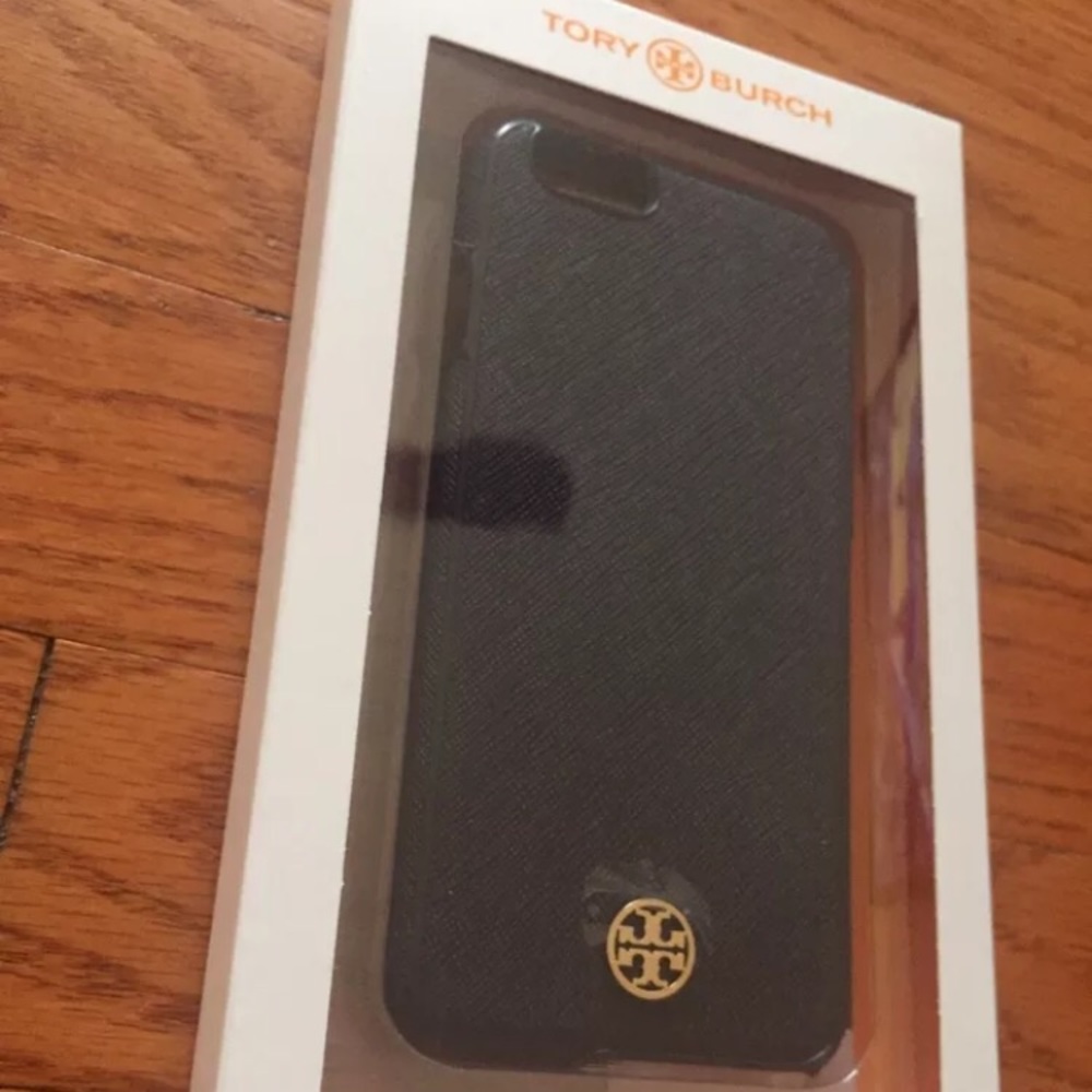Tory Burch iPhone 6 case