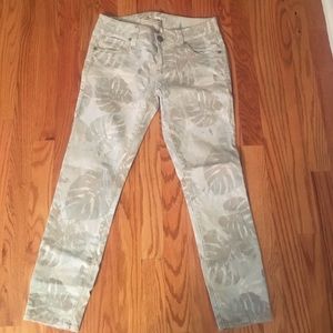Cabi size 2 printed Jean