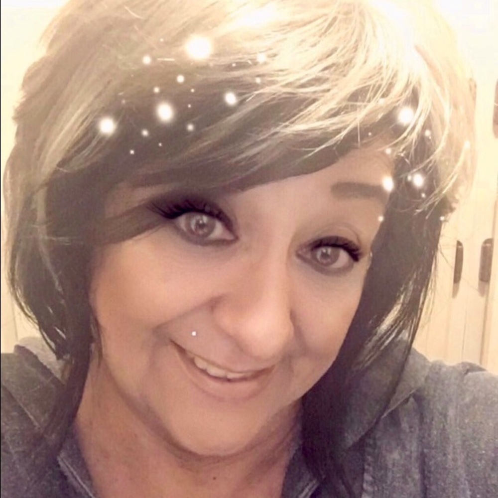 Meet your Posher, Diane