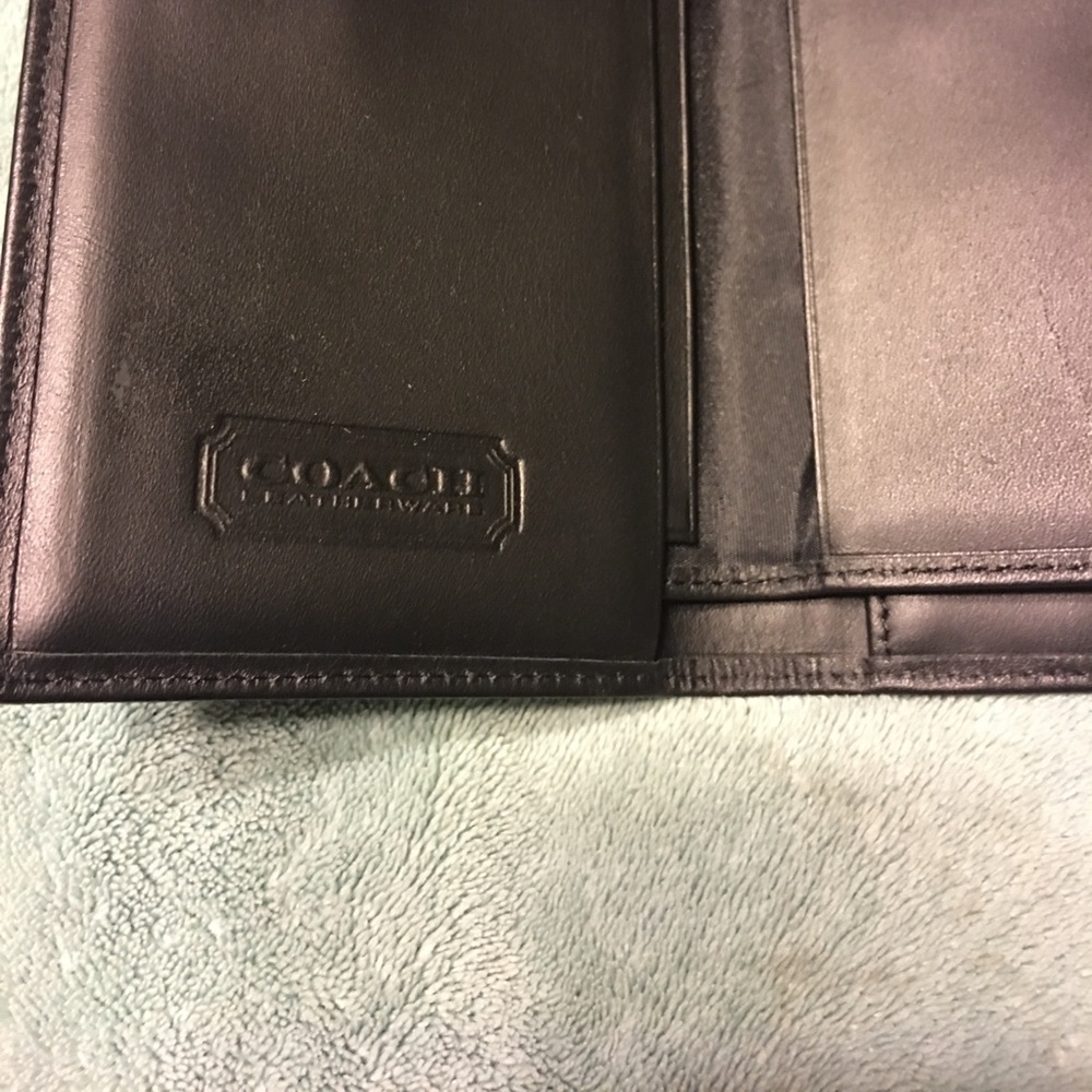 Coach wallet