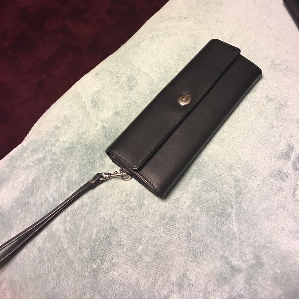 Wallet - Picture 2 of 5