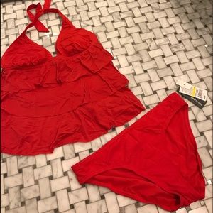 Red Tankini ruffle bathing suit