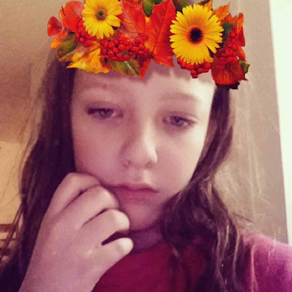 Meet your Posher, Adrianna