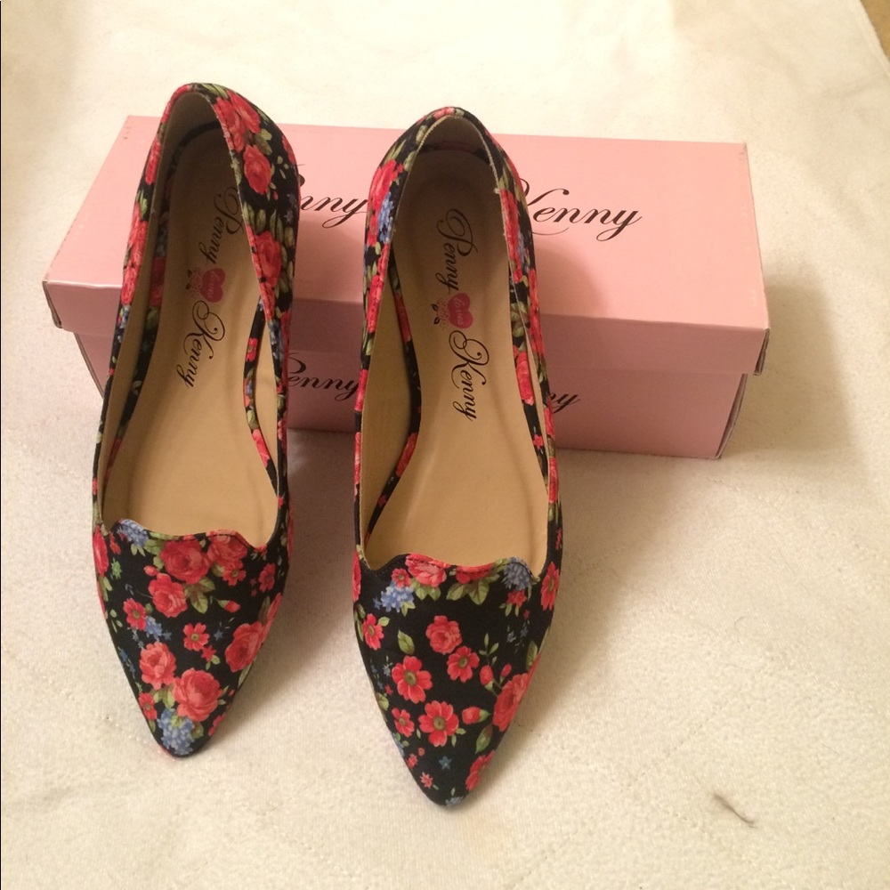 Penny ❤️Kenny flats