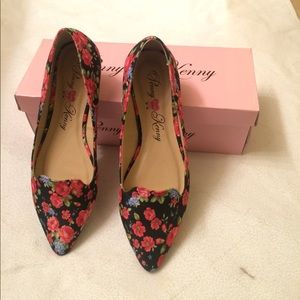 Penny ❤️Kenny flats