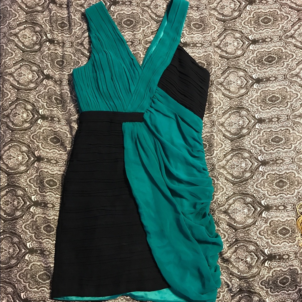 NWT color block dress