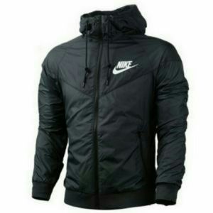 nike winter jacket fights heavy wind