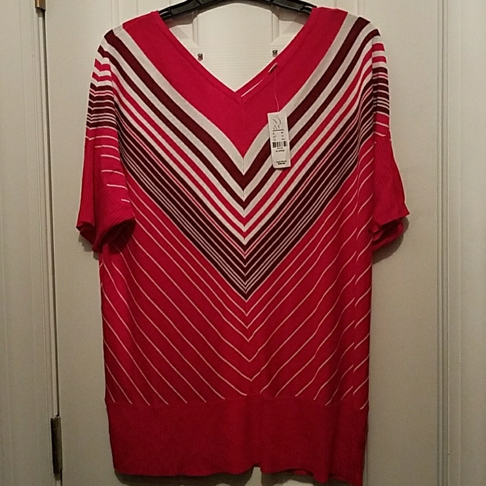 N.Y. & Co sweater