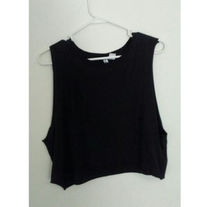 Loose fitting crop top