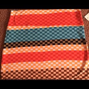 Women checkerboard body con skirt size M.