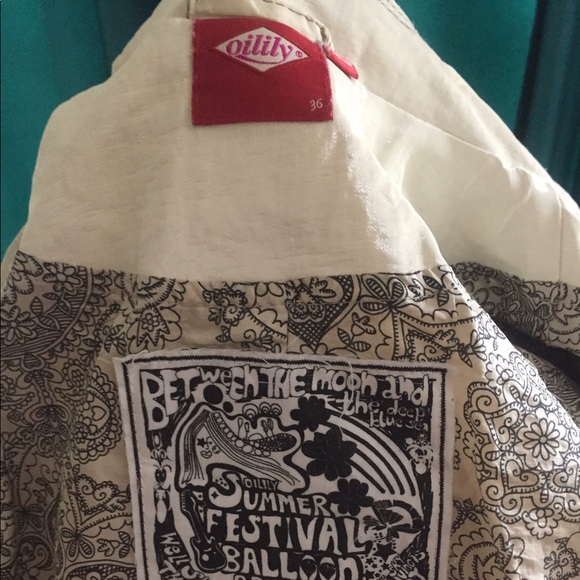 Score! Oilily Wmn's Linen Blend Spring Jacket - Picture 3 of 4