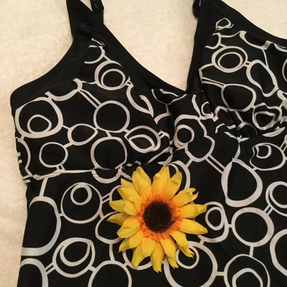 Black Tankini 🖤🖤🖤🖤🖤🖤🖤🖤🖤🖤🖤🖤🖤🖤🖤🖤🖤