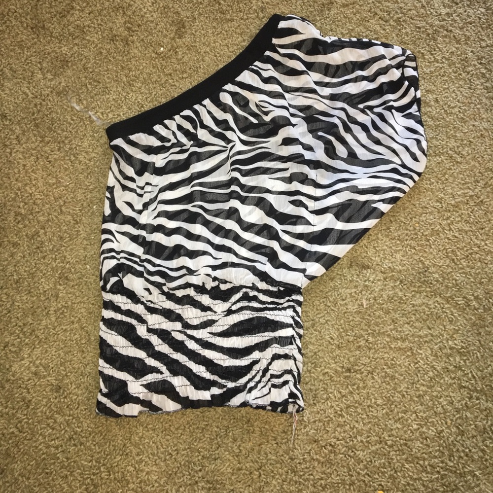 L8ter side shirt