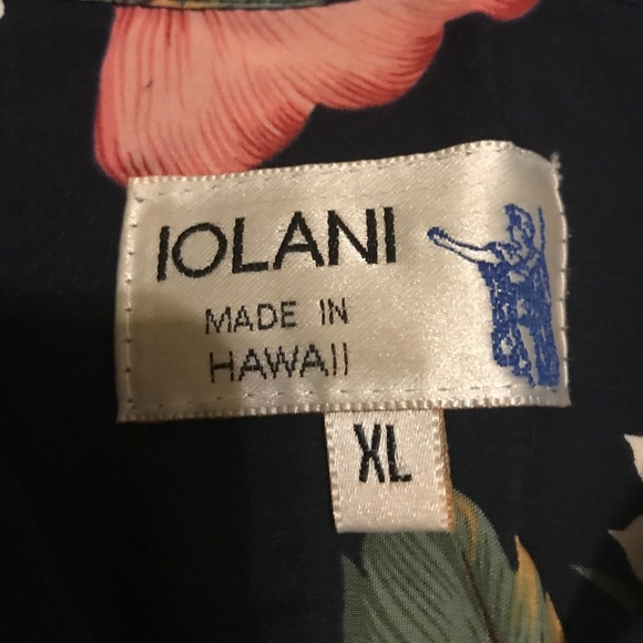 Floral Print Hawaiian Button Down Shirt Size XL - Picture 3 of 4