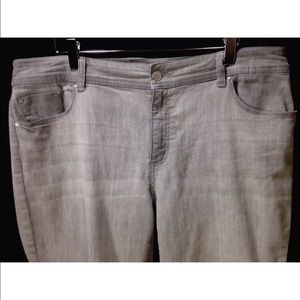 chicos platinum grey jeans size 3 (16/18)