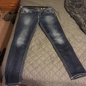 MissMe size 31 EASY FIT mid rise skinny