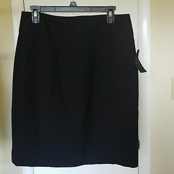Black Pencil Skirt (NEVER WORN) - Picture 1 of 2