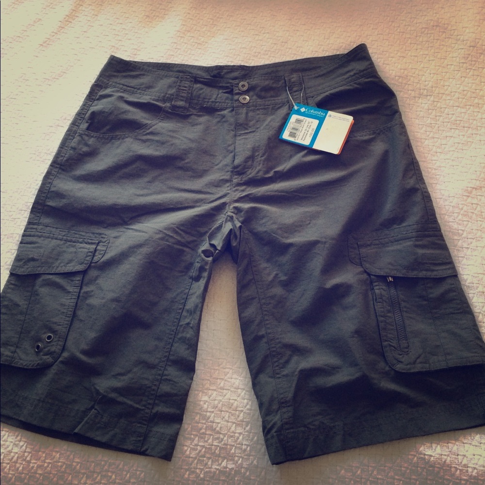 Columbia "Kick Fix" Cargo Shorts, 12", size 12