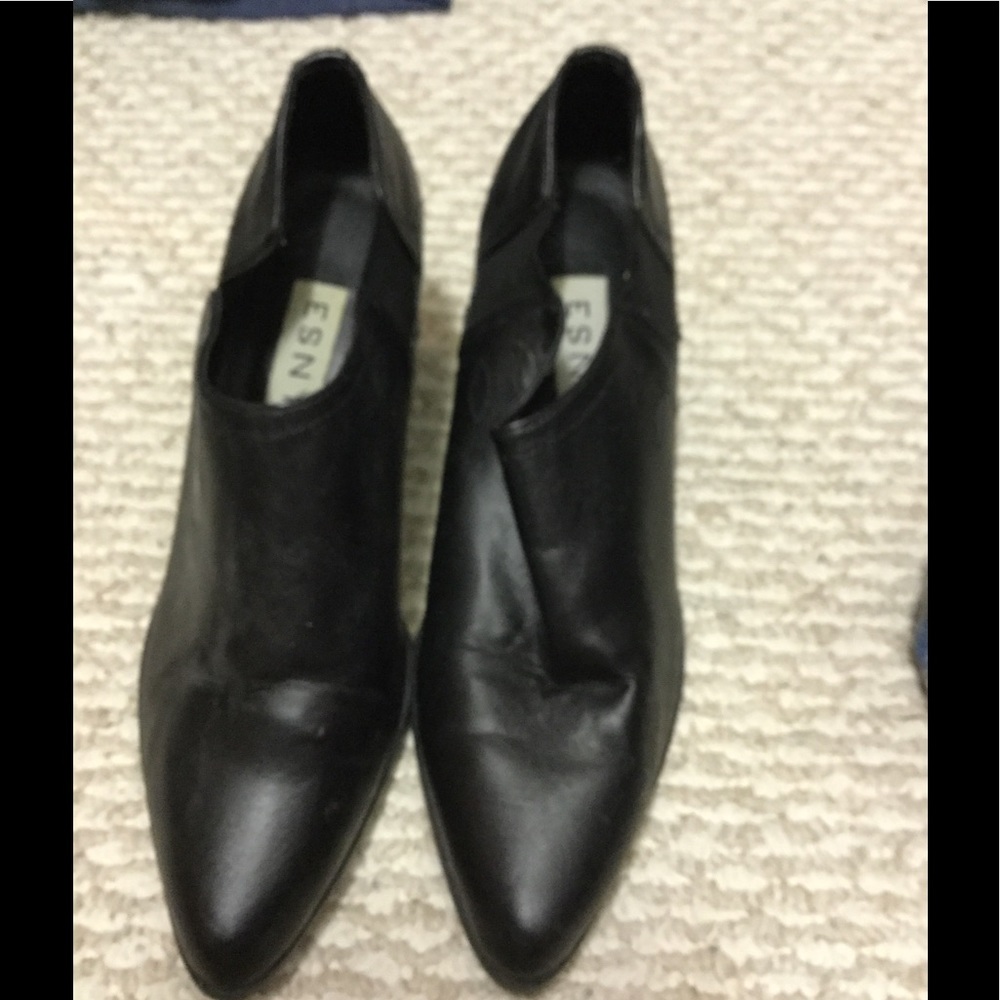 Black leather slip ankle boots shoes Size 10