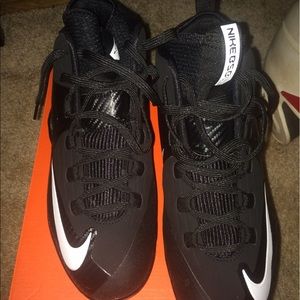 MVP Elite baseball cleats black