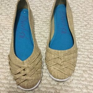 Blowfish slip on loafers comfy size 10