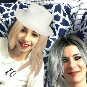 Meet your Posher, Nijaza