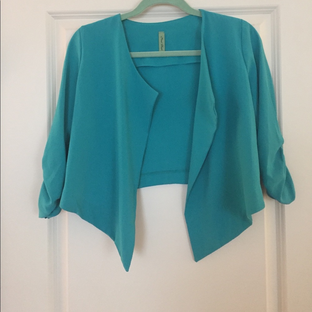‼️SOLD‼️Turquoise cropped blazer