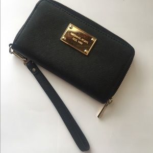 MK wallet/wristlet