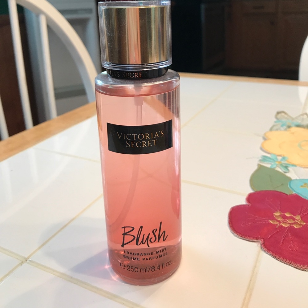 Victoria's Secret Blush Fragrance Mist