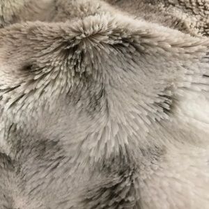 Meet your Posher, Hallie