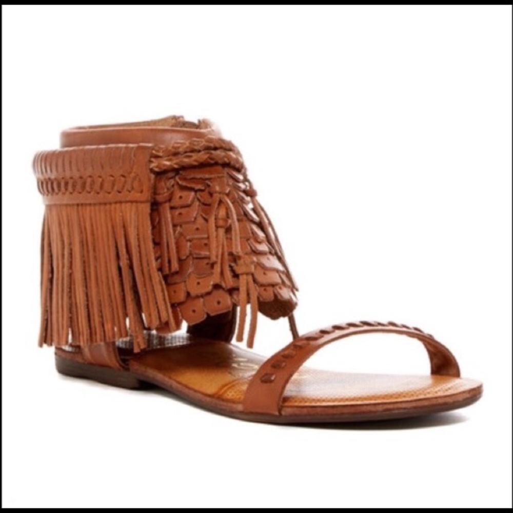Fringe sandals
