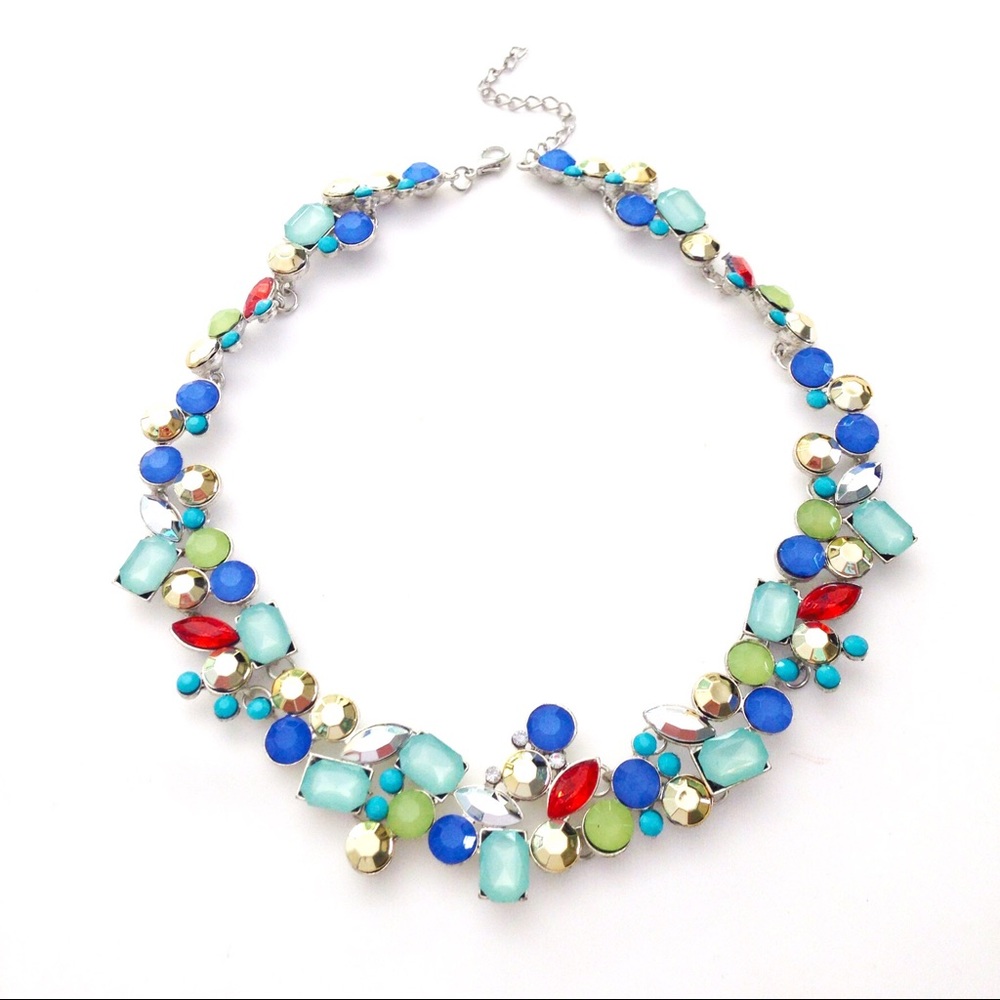 Alice's Chic Boutique necklace