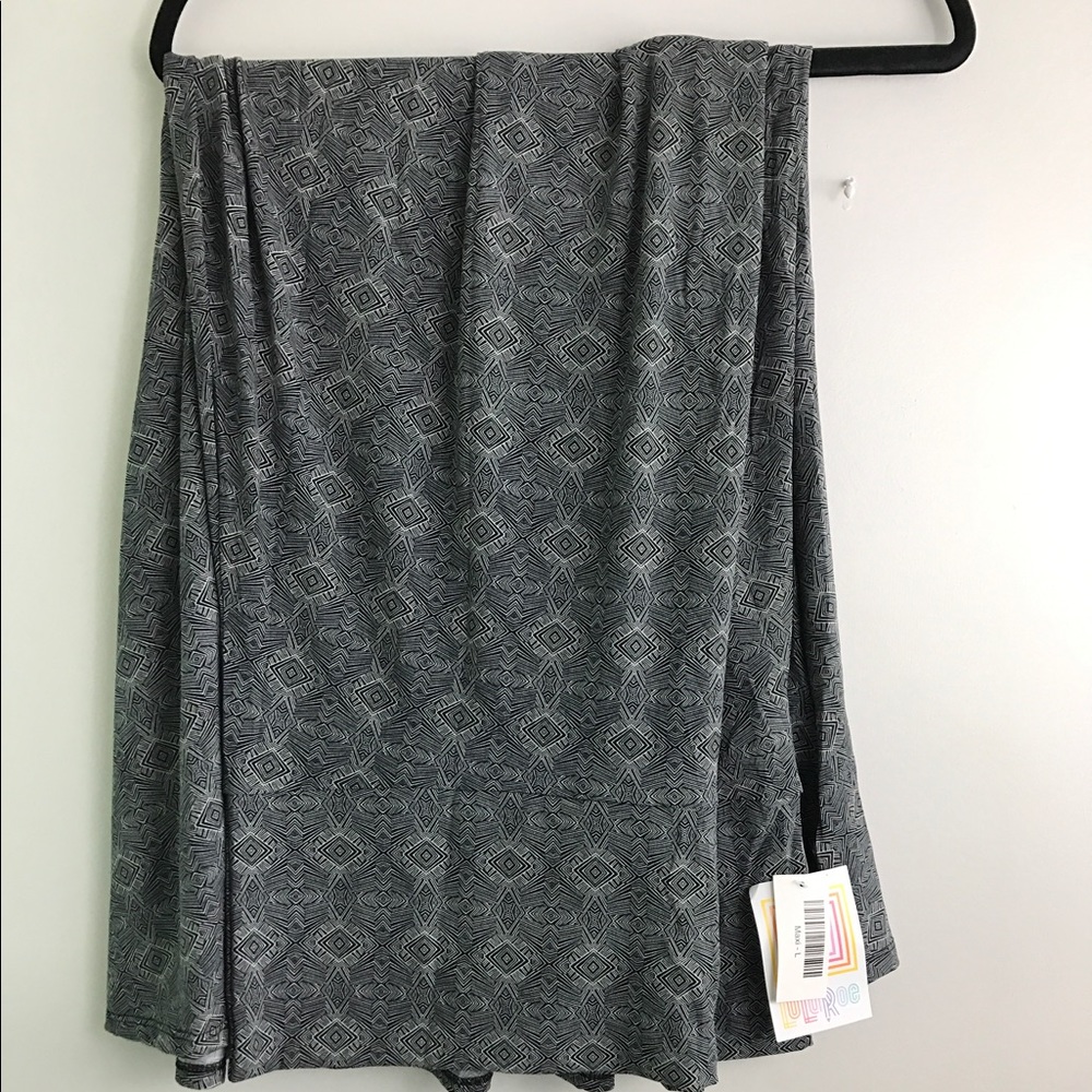 Large Maxi